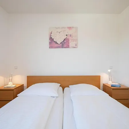 4- Paulsen * Scharbeutz